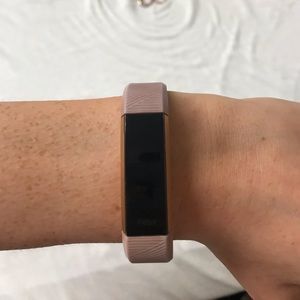 Fitbit Alta HR
